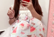 闻女生一个星期没洗的袜子,揭开女生脚部护理的惊人真相